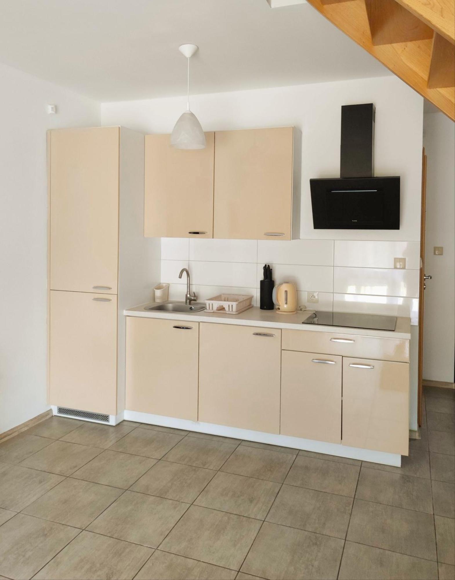 Apartamenty Adrenja Ровы Экстерьер фото